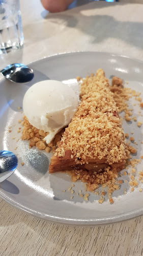 1 Vista Exchange Green, #02-21 The Star Vista, Singapore 138617