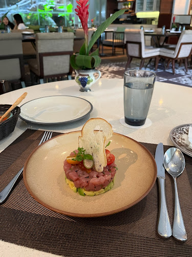 Opinii despre Waterfall Ristorante Italiano în Singapore - Hospitality and gastronomy