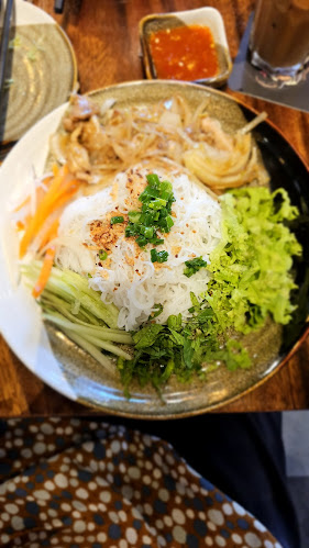 Comentarii opinii despre Saigon Legend Bar & Bistro