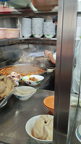 Heng Kee Curry Chicken Bee Hoon Mee