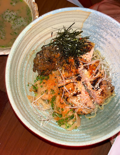 Comentarii opinii despre NOU