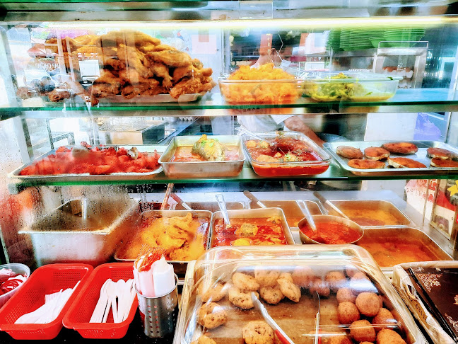 1 Kensington Park Rd, Singapore 557253