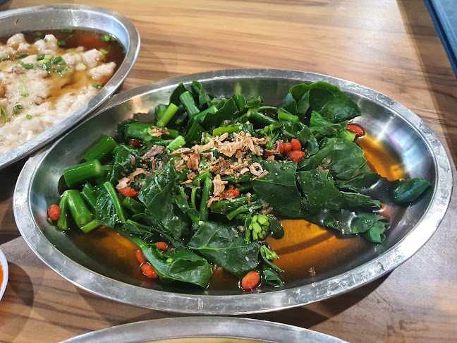 Block 69 Geylang Bahru, #01-27 Market & Food Centre, Singapore 330069