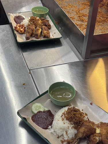 73 Lor 4 Toa Payoh, #01-585, Singapore 310073