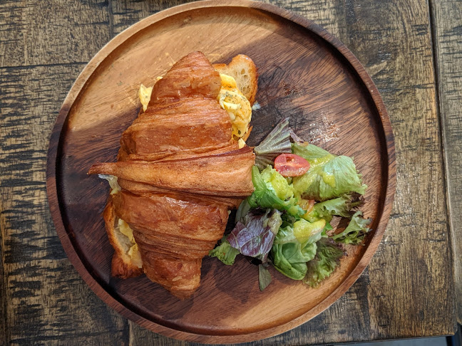 Comentarii opinii despre 6 Letter Coffee