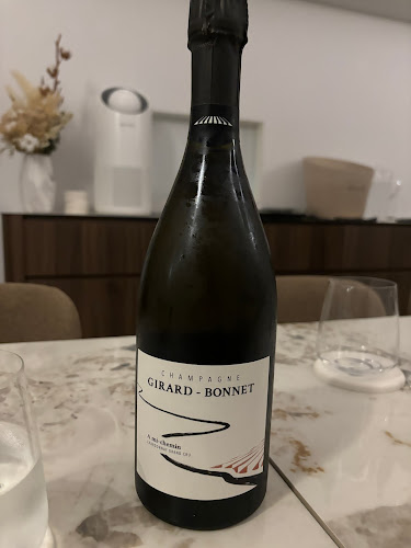 Convivial Champagne Bar - Hospitality and gastronomy