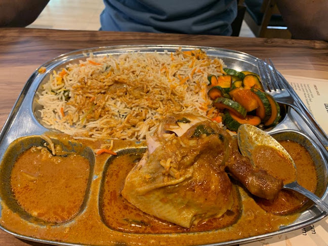 Comentarii opinii despre Mufiz Food Centre