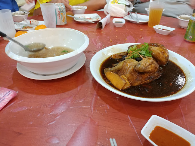 Sengkang 266 Coffeeshop - Hospitality and gastronomy