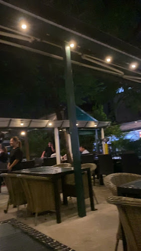 Opinii despre Mel's Place Restaurant & Bar în Singapore - Hospitality and gastronomy