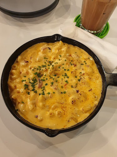 Whisk & Paddle (Bt Gombak Park) - Hospitality and gastronomy