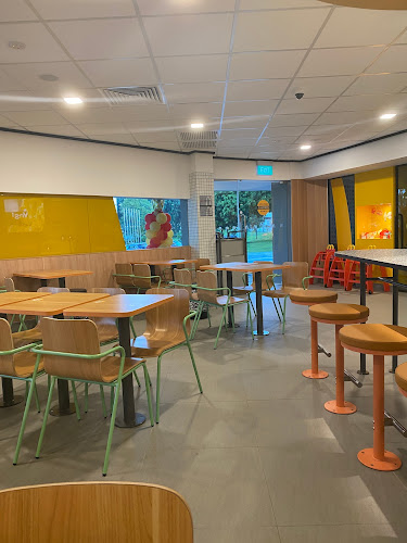 McDonald's Yio Chu Kang Sports Complex - Hospitality and gastronomy