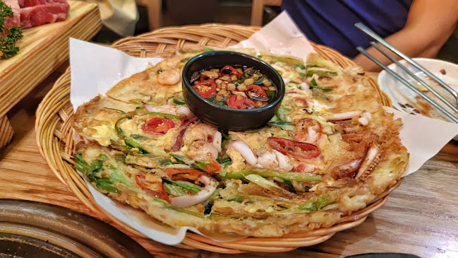 Comentarii opinii despre The Gogijip, Halmae Gukbab, Hanyang Bulgogi (HDC)