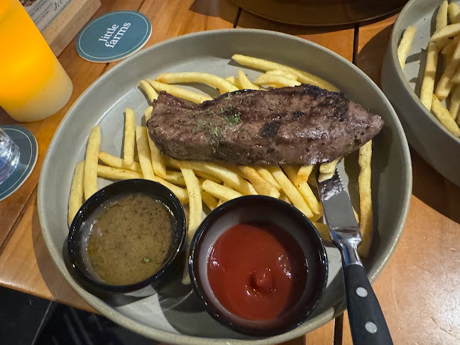 Opinii despre Little Farms Bistro, Katong Point (Restaurant) în Singapore - Hospitality and gastronomy