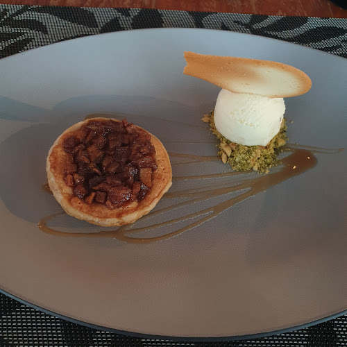 waters edge Training Restaurant - Hospitality and gastronomy