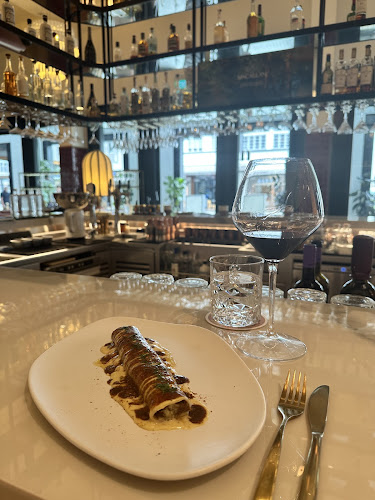 Comentarii opinii despre noa by Olivia