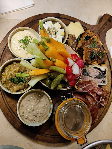 6 Keong Saik Rd., Singapore 089114