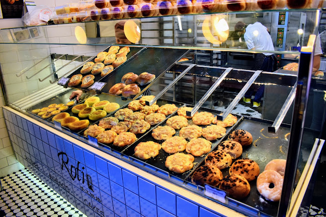 Roti Da Ren ( DJ Bakery ) - Hospitality and gastronomy