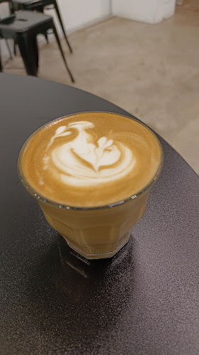 Comentarii opinii despre Brash Boys Coffee