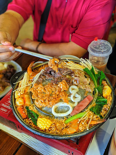 Lukhon Thai - Hospitality and gastronomy