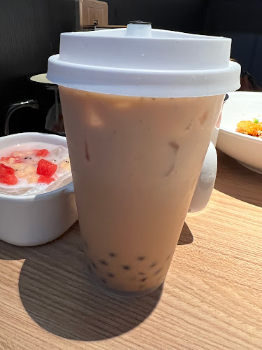 50 Jurong Gateway Rd, #B1-04 Jem, Singapore 608549