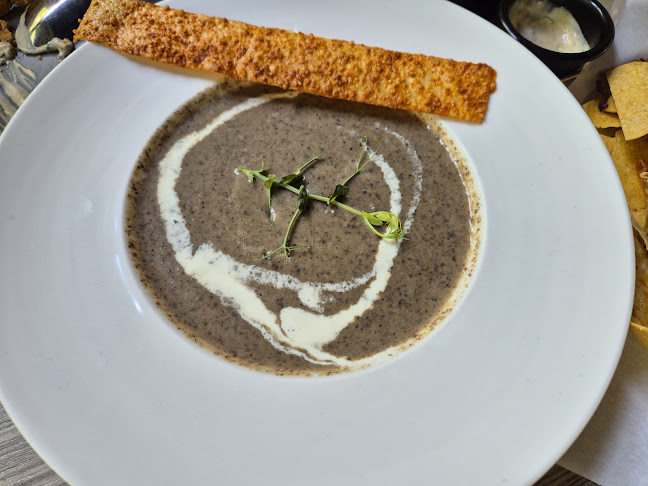 Whisk & Paddle (Bt Gombak Park)