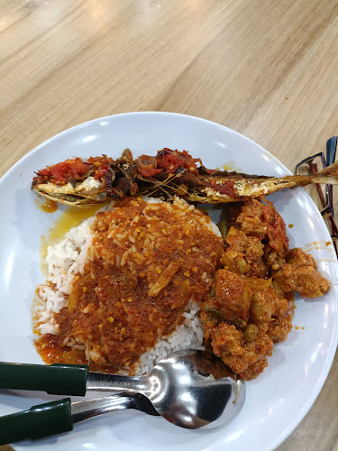 Comentarii opinii despre ES Kitchen Traditional Malay Cuisine