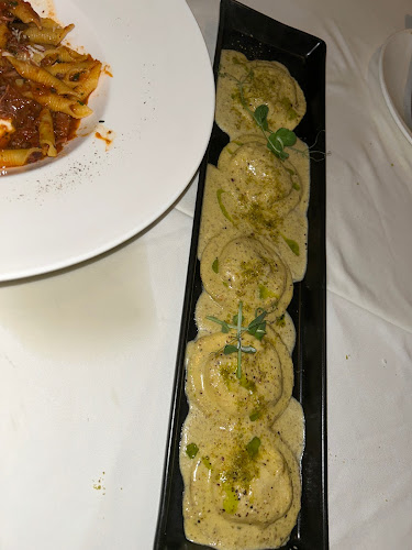 Comentarii opinii despre Etna Italian Restaurant (Duxton)