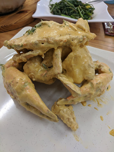 Uncle Leong Seafood - Hospitality and gastronomy