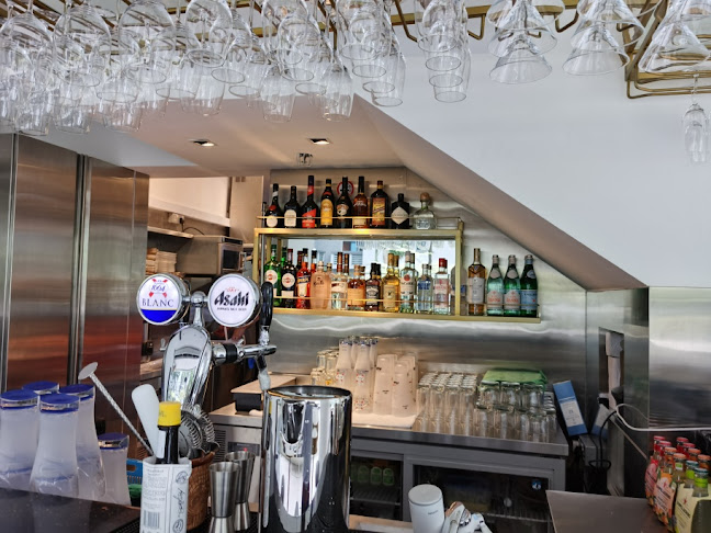 9 King Albert Park, #01-23 KAP Mall, Singapore 598332