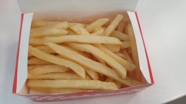 Comentarii opinii despre Shiok Burger 新奇汉堡