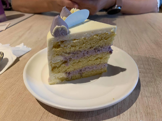 Cedele Bakery Kitchen - Parkway Parade - Hospitality and gastronomy