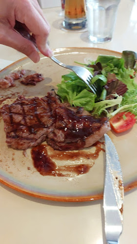 Crossroads Cafe - Singapore