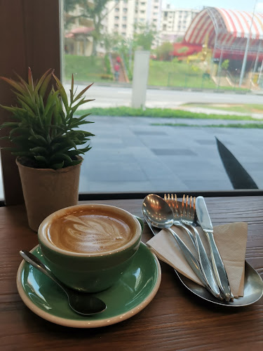 Opinii despre Refuel J9 în Singapore - Hospitality and gastronomy