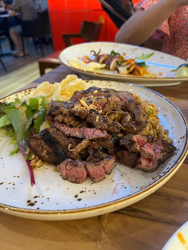 370 Alexandra Rd, #01-01A Anchorpoint, Singapore 159953