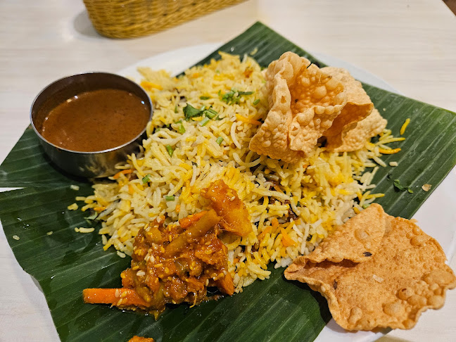 Opinii despre Gokul - Raas Vegetarian Restaurant în Singapore - Hospitality and gastronomy