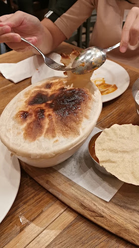 Opinii despre Zaffron Kitchen Star Vista în Singapore - Hospitality and gastronomy