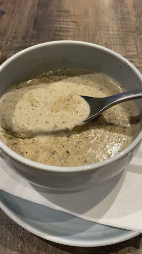 Lazy Lizard - The Promenade - Hospitality and gastronomy