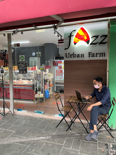 348 Bedok Rd, #01-03 Bedok MarketPlace Simpang, Singapore 469560