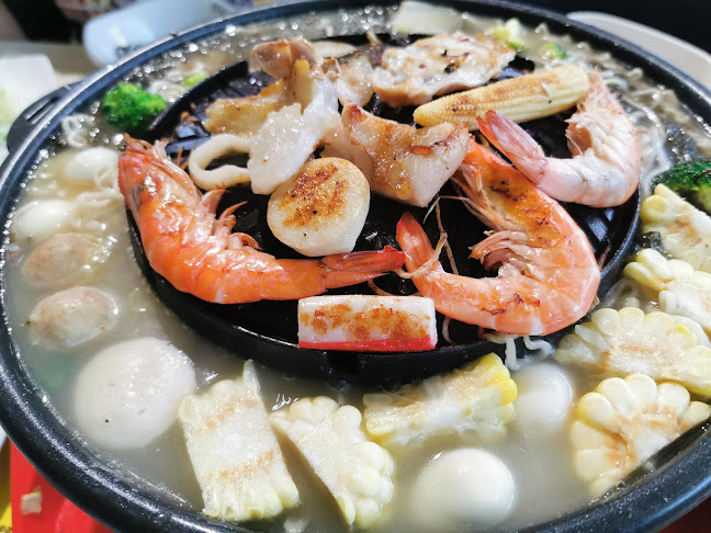 Bukit Panjang Hawker Centre & Market - Hospitality and gastronomy