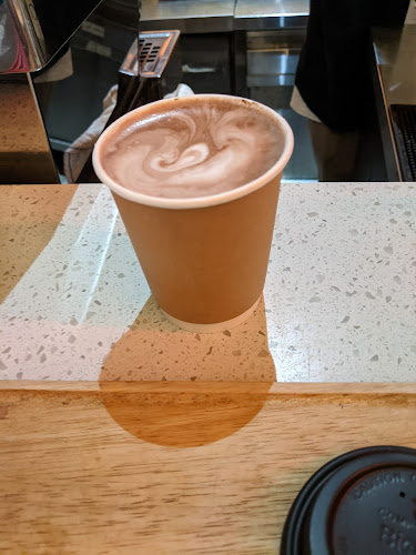 Comentarii opinii despre Intermission Bar at The Projector (Golden Mile Tower)