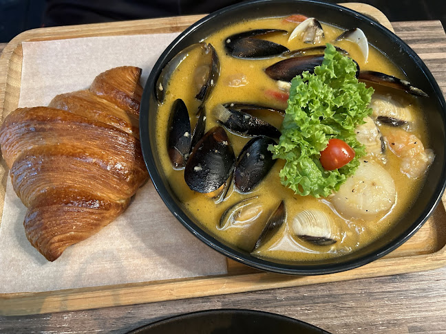 Comentarii opinii despre Buttercake N Cream