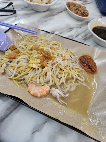 EAT BAR Jurong West - Hospitality and gastronomy