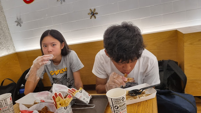 Comentarii opinii despre 4 Fingers Crispy Chicken