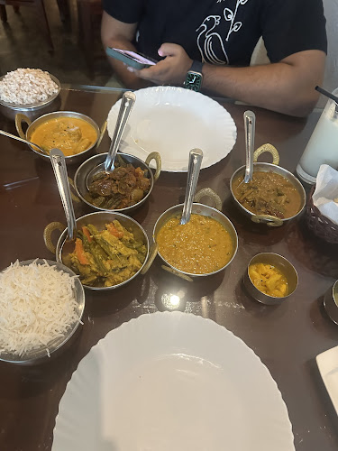 Jln Riang, #15-1 Braddell Heights Estate, Singapore 358987