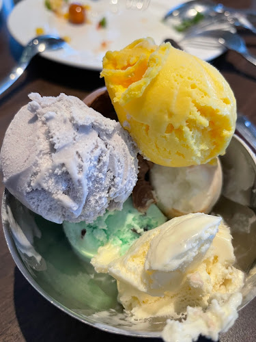 Petite Menu - Hospitality and gastronomy