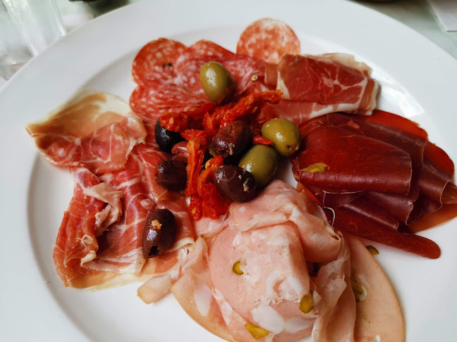 Comentarii opinii despre Huber's Bistro