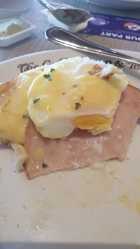 Opinii despre The Coffee Bean and Tea Leaf (Waterway Point) în Singapore - Hospitality and gastronomy