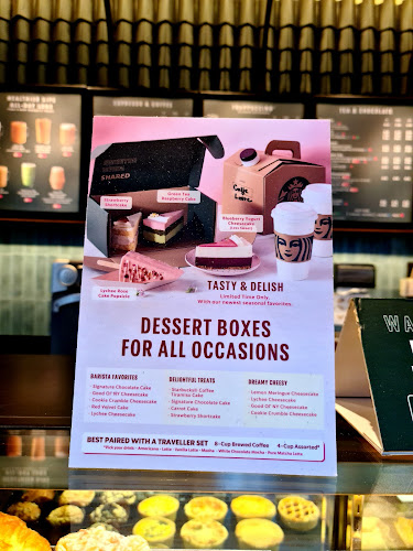 Starbucks Zhongshan Mall - Hospitality and gastronomy