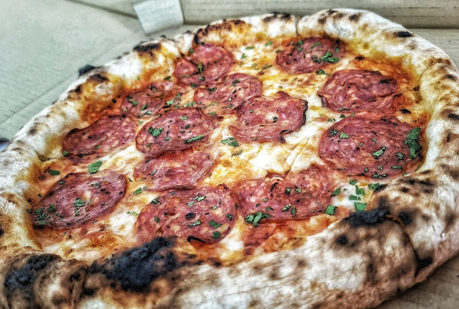 Opinii despre Gusta Sourdough Pizza Co. în Singapore - Hospitality and gastronomy