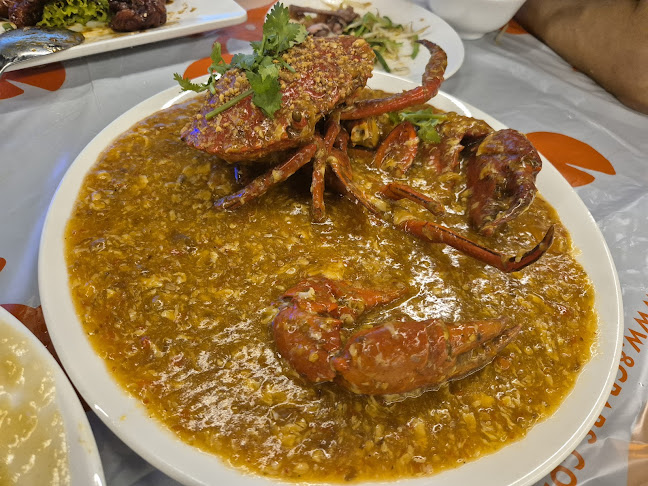 Crab Delivery Singapore by 8 Crabs